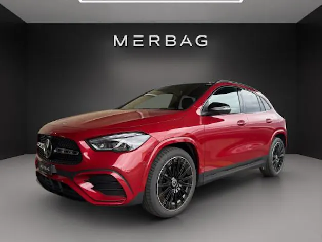 MERCEDES-BENZ GLA 200 Night Star 7G-D