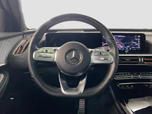 MERCEDES-BENZ EQC 400 AMG Line 4MATIC