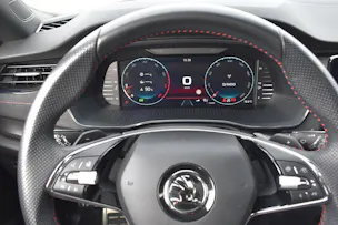 SKODA Octavia Combi 2.0 TSI DSG RS