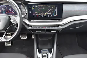 SKODA Octavia Combi 2.0 TSI DSG RS