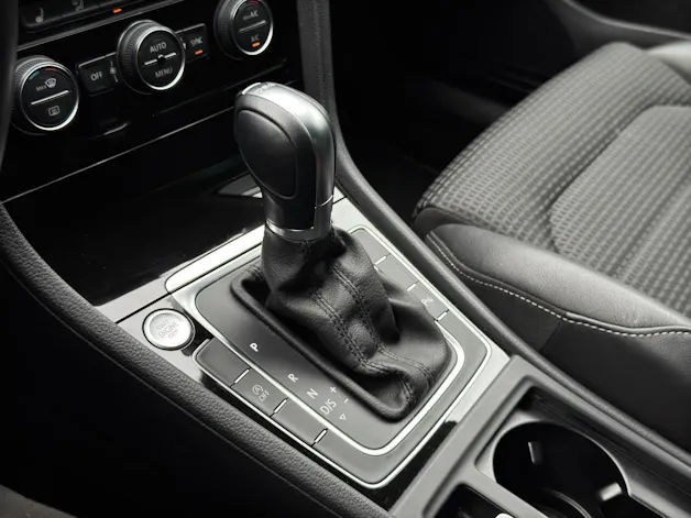 VW Golf 1.4 TSI Highline DSG *Sitzheizung*Rückfahrkamera*Keyless uvm.*