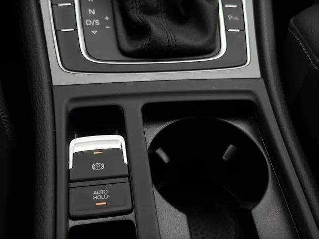 VW Golf 1.4 TSI Highline DSG *Sitzheizung*Rückfahrkamera*Keyless uvm.*