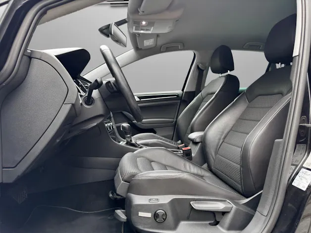 VW Golf 1.4 TSI Highline DSG *Sitzheizung*Rückfahrkamera*Keyless uvm.*