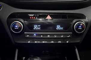 HYUNDAI Tucson 1.6 TGDI Premium + 4WD DCT