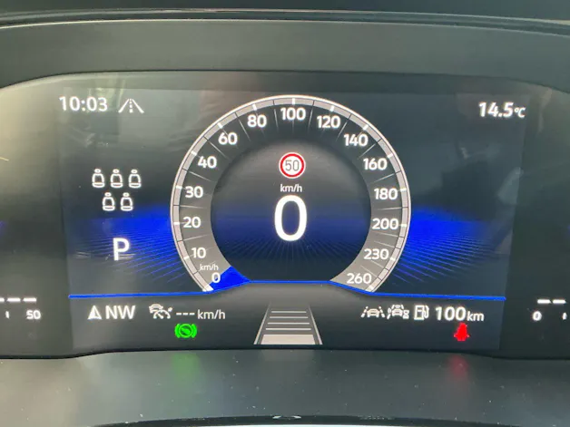 VW Touran 1.5 TSI DSG COMFORTLINE *** PANORAMA & VIELES MEHR ****