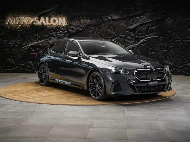 BMW 520i M Sport Steptronic *Werksgarantie*21" Felgen*ICONIC GLOW*