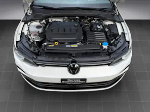 VW Golf 2.0 TDI R-Line DSG 4Motion * 150 PS * R Sport Line * Black Style Paket * Perlmutteffekt-Lackierung *