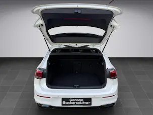 VW Golf 2.0 TDI R-Line DSG 4Motion * 150 PS * R Sport Line * Black Style Paket * Perlmutteffekt-Lackierung *