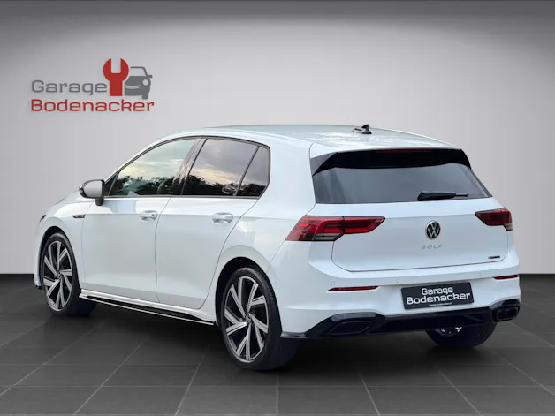 VW Golf 2.0 TDI R-Line DSG 4Motion * 150 PS * R Sport Line * Black Style Paket * Perlmutteffekt-Lackierung *