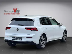 VW Golf 2.0 TDI R-Line DSG 4Motion * 150 PS * R Sport Line * Black Style Paket * Perlmutteffekt-Lackierung *
