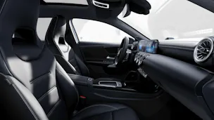 MERCEDES-BENZ A 200 Night Star AMG Line