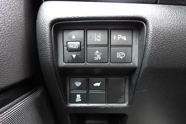 HONDA CR-V 2.0i MMD Hybrid Executive 4WD "* CH Auto * Tempomat * Camera recul * Sièges Electriques/mémoire * Toit Ouvrant * GPS *"