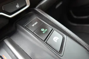 HONDA CR-V 2.0i MMD Hybrid Executive 4WD "* CH Auto * Tempomat * Camera recul * Sièges Electriques/mémoire * Toit Ouvrant * GPS *"