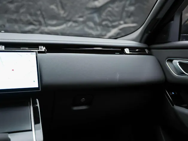 Land Rover Range Rover Velar Dynamic SE D 300 I6 MHEV Automatic *Facelift*Panorama*Werksgarantie*