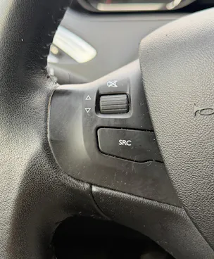 PEUGEOT 208 1.2 VTI Style