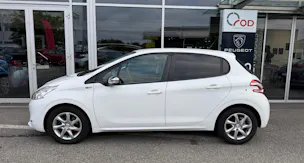 PEUGEOT 208 1.2 VTI Style