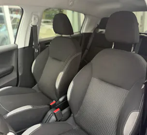 PEUGEOT 208 1.2 VTI Style