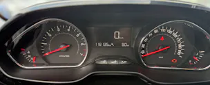 PEUGEOT 208 1.2 VTI Style