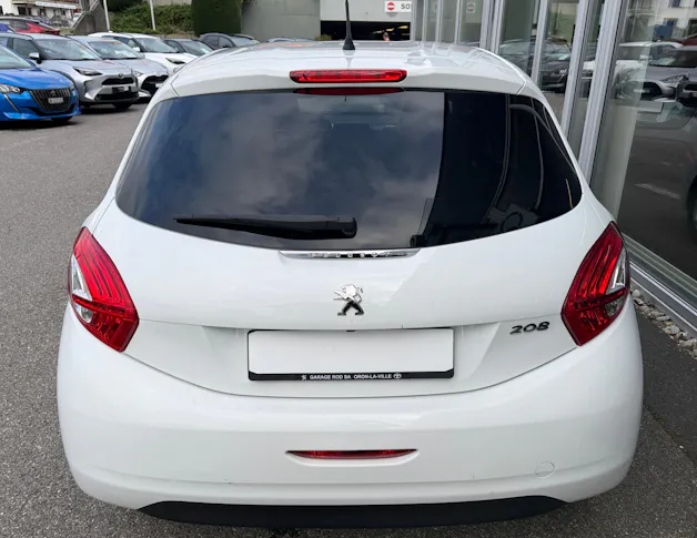 PEUGEOT 208 1.2 VTI Style