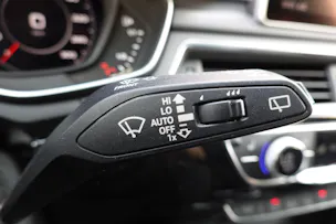 AUDI A4 Avant 40 TDI Sport quattro "* CH Auto * Service Audi * Toit Ouvrant * Head-Up Display * Attelage * Cuir * Son Bang&Olufsen *"
