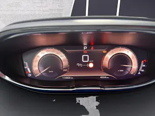 PEUGEOT 5008 1.6 GT Pack