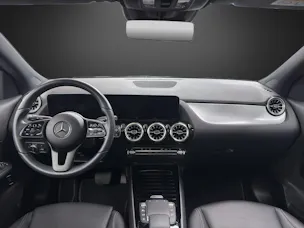 MERCEDES-BENZ GLA 180 Style 7G-DCT