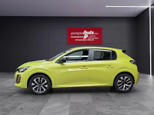 PEUGEOT 208 1.2 MHEV Style