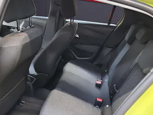 PEUGEOT 208 1.2 MHEV Style