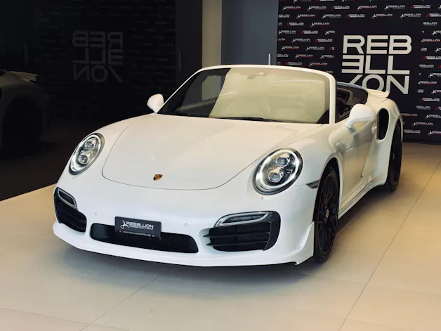 PORSCHE 911 Turbo S Cabrio PDK