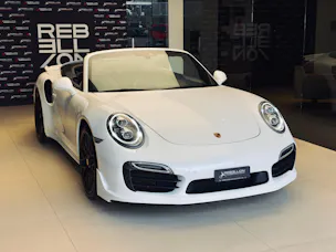 PORSCHE 911 Turbo S Cabrio PDK