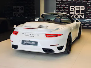 PORSCHE 911 Turbo S Cabrio PDK
