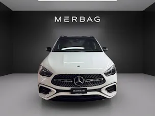 MERCEDES-BENZ GLA 250 4Matic 8G-DCT Swiss Star