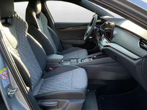 SKODA Octavia Combi 1.5 TSI mHEV DSG Sport Line
