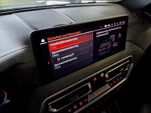 BMW X4 M40d