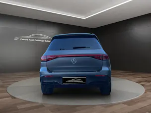 MERCEDES-BENZ EQB 300 AMG Line 4Matic