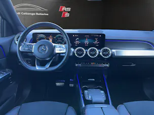 MERCEDES-BENZ EQB 300 AMG Line 4Matic