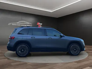 MERCEDES-BENZ EQB 300 AMG Line 4Matic
