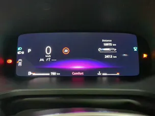 RENAULT Captur 1.3 TCe Techno EDC