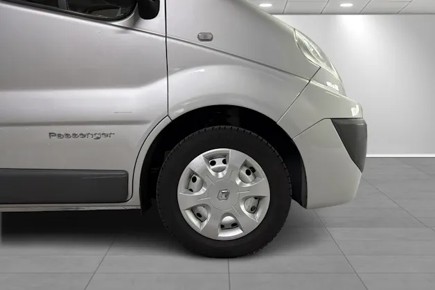 RENAULT Trafic 2.0 dCi 115 2.9t L2H1 Authentique