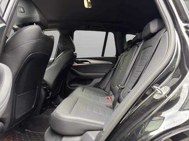 BMW X3 xDrive 30d M Sport Steptronic *AHK*M-Sport Paket*Apple CarPlay uvm.*