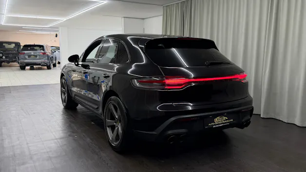 PORSCHE Macan S PDK
