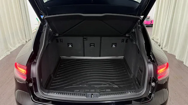 PORSCHE Macan S PDK