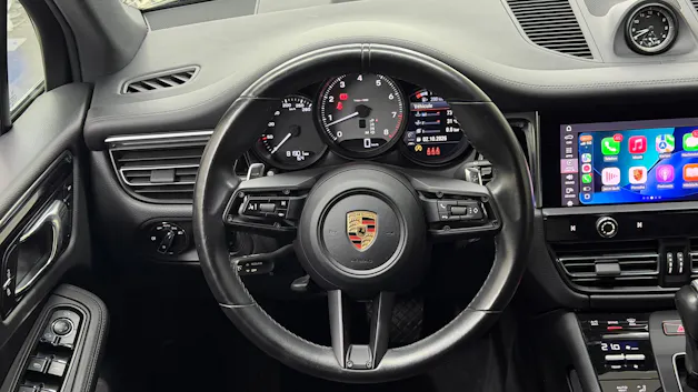 PORSCHE Macan S PDK