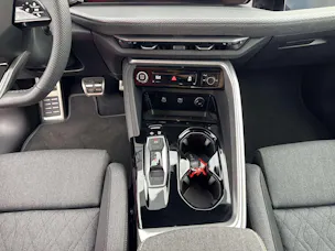 AUDI Q5 TFSi quatto S-Line 204PS S-Tronic Automat