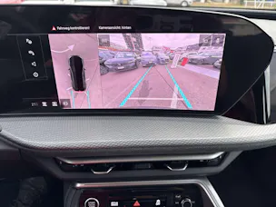 AUDI Q5 TFSi quatto S-Line 204PS S-Tronic Automat