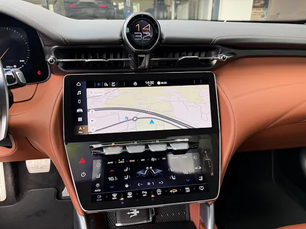 MASERATI GranCabrio Modena