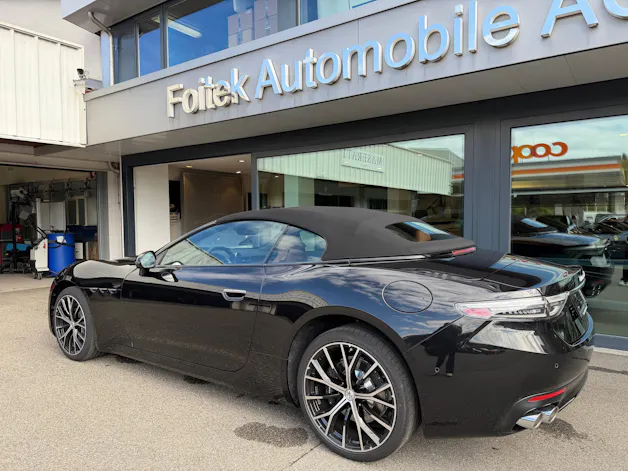 MASERATI GranCabrio Modena