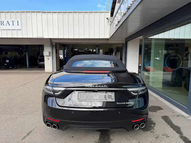 MASERATI GranCabrio Modena