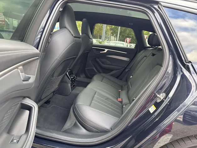 AUDI A6 Avant TDi S-Line 204PS S-Tronic Automat