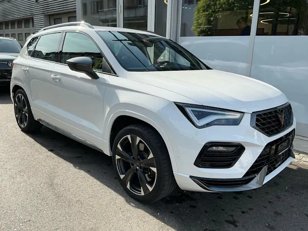 CUPRA Ateca VZ 4Drive *** PANORAMAGLASDACH & ASSISTENZPAKET ***